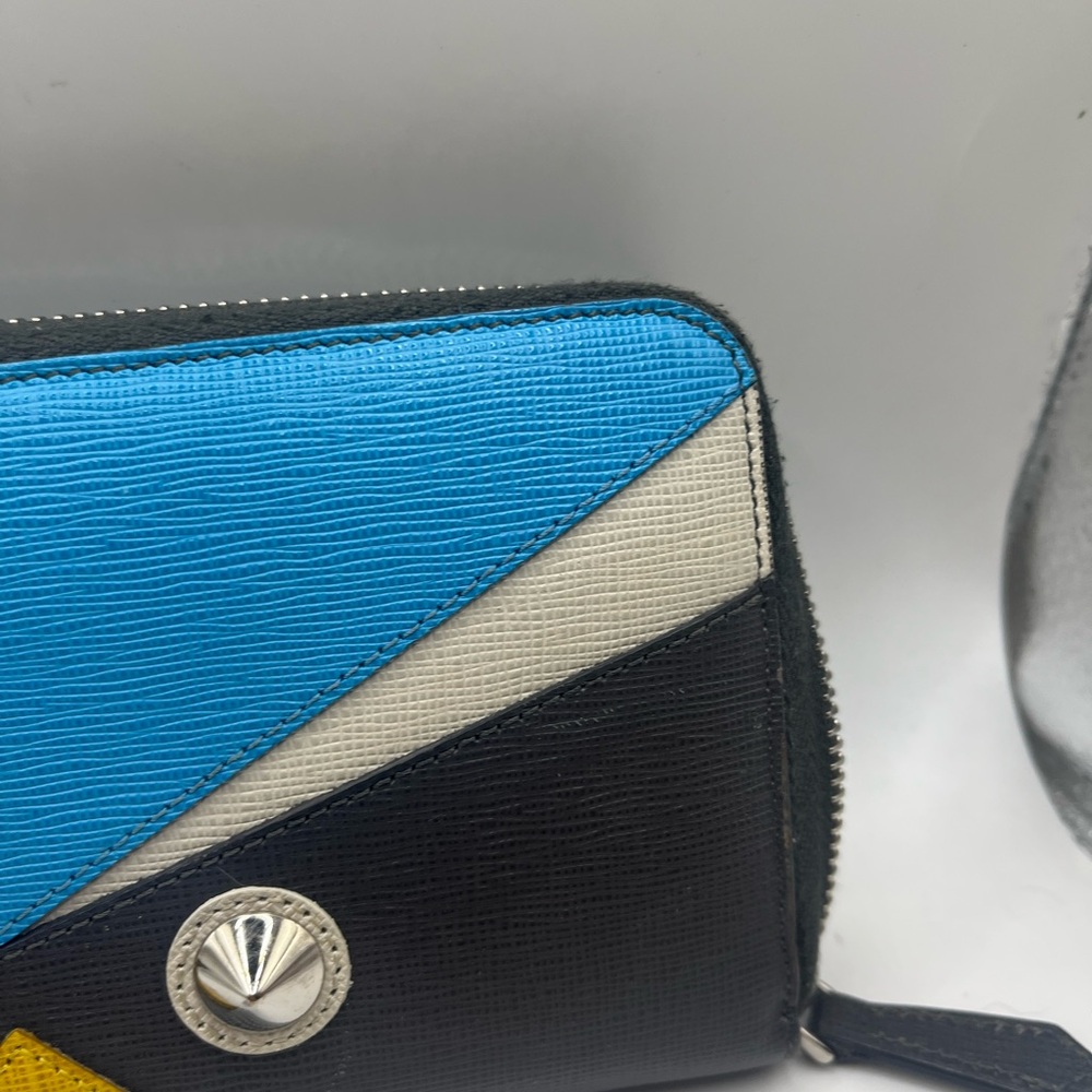 FENDI Monster Bag Bugs Qutweet Zip Leather Pouch Wallet - Picture 4 of 10